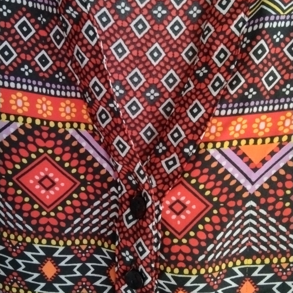 Colorful Blouse - Picture 6 of 6